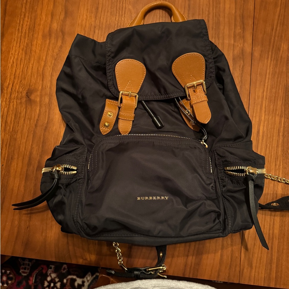 Burberry Rucksack - Picture 3 of 7